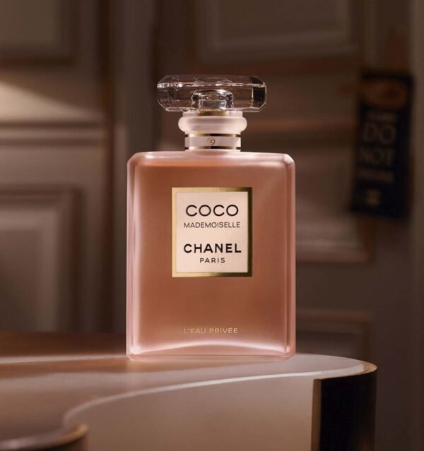 ⁦קוקו מדמוזל ליאו פרייב א.ד.פ   Chanel Coco Mademoiselle L'Eau Privee Eau Pour La Nuit EDP⁩ – תמונה ⁦2⁩