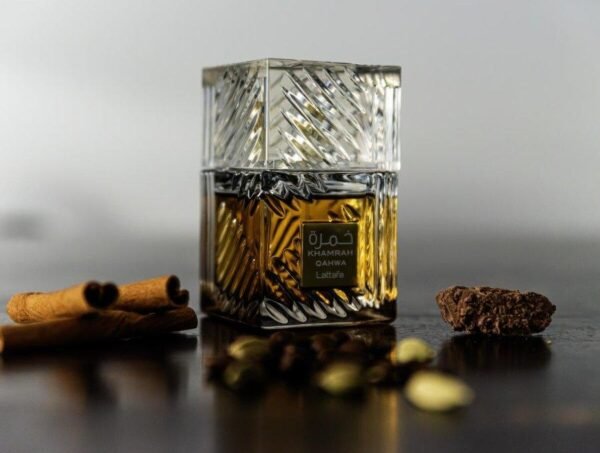 ⁦בושם לטאפה קאמרה 100 מ''ל Khamrah Qahwa Lattafa Perfumes E.D.P⁩ – תמונה ⁦3⁩